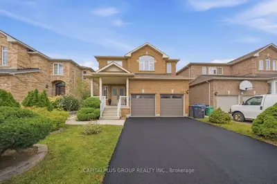 3287 Crimson King Circle, Mississauga, On L5n 8m8