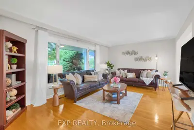 182 Derrydown Road, Toronto, On M3j 1r8