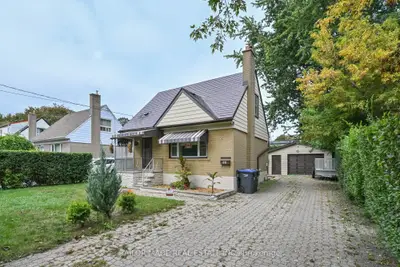 88 Mccaul Street, Brampton, On L6v 1j3
