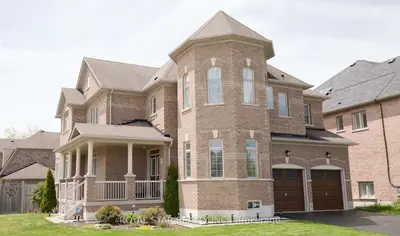 4 Berkwood Hollow, Brampton, On L6y 0x6