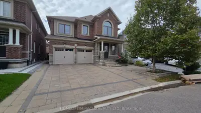 19 Belgium Crescent, Brampton, On L7a 4r2