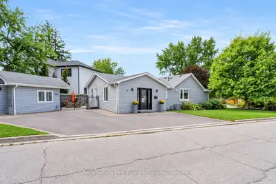 11 Churchill Crescent, Halton Hills, On L7g 2m8