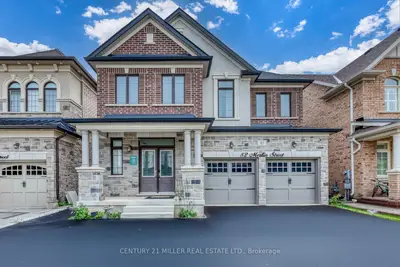 82 Merlin Street, Oakville, On L6h 0z4