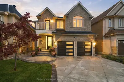 3352 Erin Centre Boulevard, Mississauga, On L5m 8c3