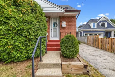 243 Jennings Crescent, Oakville, On L6l 1w2