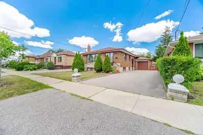 89 Wendell Avenue, Toronto, On M9n 3k8