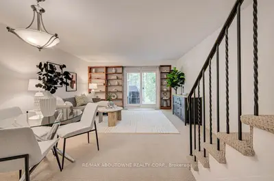 1012 Elizabeth Place, Oakville, On L6h 3h8