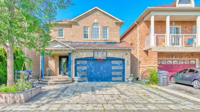 27 Savita Road, Brampton, On L7a 3v1