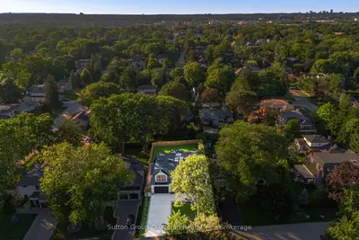 1071 Scott Avenue N, Oakville, On L6l 2m2