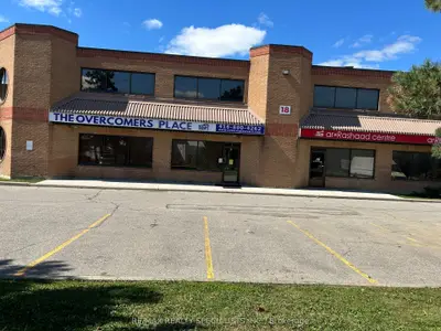 18 Automatic Road 1&2, Brampton, On L6s 5n6