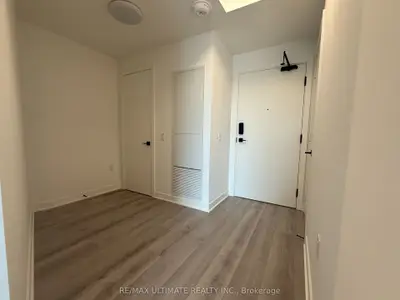 1185 Dupont Street 419, Toronto, On M6h 0g5