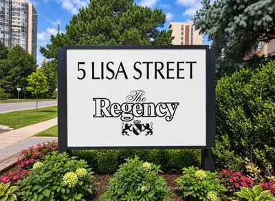 5 Lisa Street 910, Brampton, On L6t 4t4