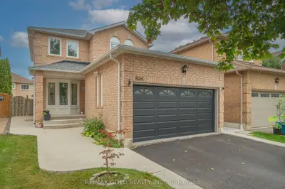 5261 River Forest Court, Mississauga, On L5v 2c7