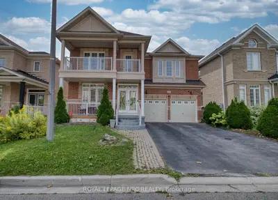 25 Maverick Crescent, Brampton, On L6r 3e6