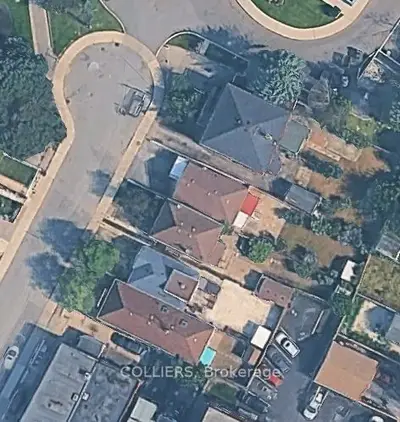 1* Oxford Drive, Toronto, On M6m 4s8