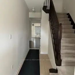 100 Lanark Circle #1 (main & 2nd Floor), Brampton, On L6x 5l4