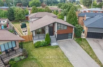 690 Hillman Crescent, Mississauga, On L4y 2h9