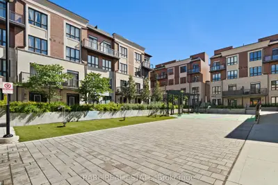 4045 Hickory Drive 15, Mississauga, On L4w 0g6