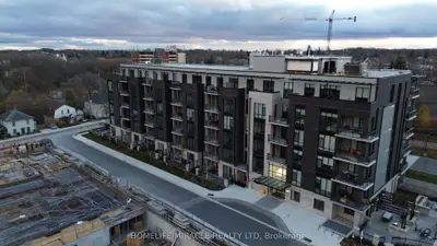 42 Mill Street 414, Halton Hills, On L7g 0p9