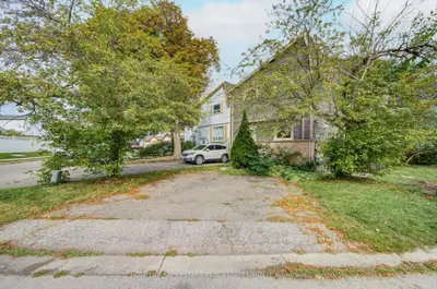 50 Hoskins Square, Brampton, On L6s 2n6