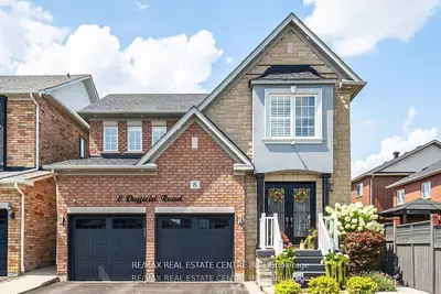 Detached in Brampton