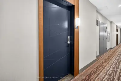 1575 Lakeshore Road 163, Mississauga, On L5j 0b1