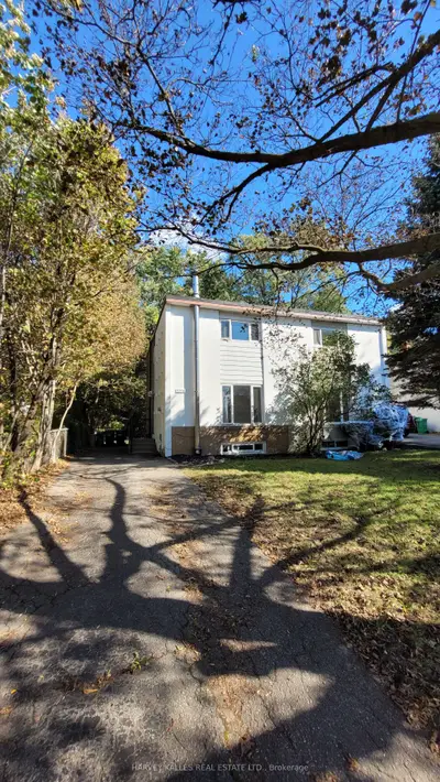 2258 Brookhurst Road, Mississauga, On L5j 1p9