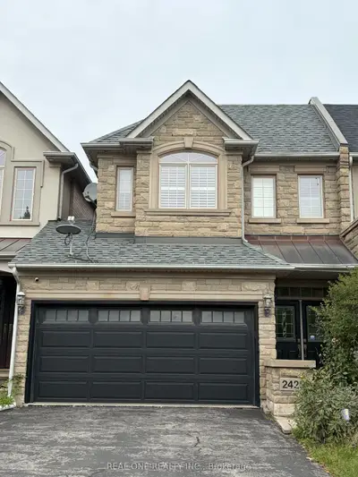 2429 Presquile Drive, Oakville, On L6h 0b8