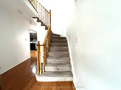 68 Gilgorm Road 33, Brampton, On L6x 4p5