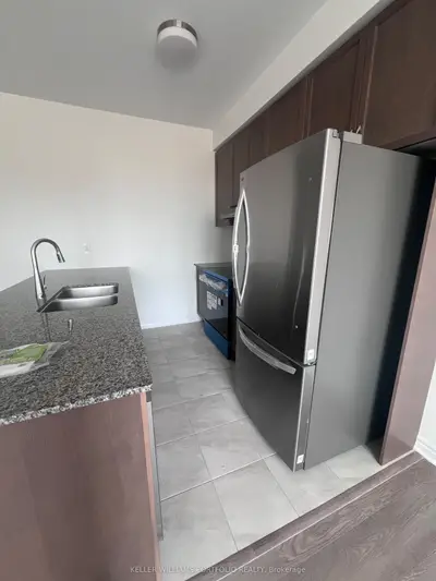 8 Thornbird Crescent Bsmt, Brampton, On L6v 3n5