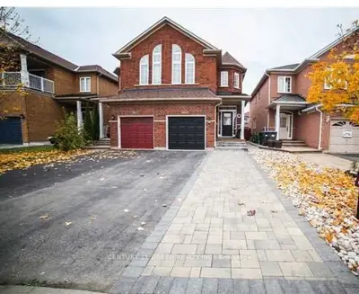 3355 Fountain Park Avenue, Mississauga, On L5m 7e2