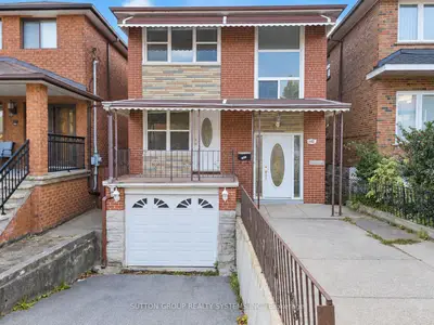 142 Ennerdale Road, Toronto, On M6e 4c9