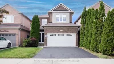 3493 Mcdowell Drive, Mississauga, On L5m 6r6