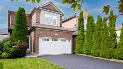3493 Mcdowell Drive, Mississauga, On L5m 6r6