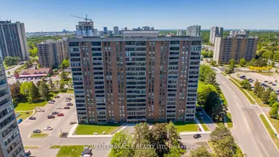 15 Kensington Road 907, Brampton, On L6t 3w2