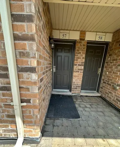 2441 GREENWICH Drive 57, Oakville, ON L6M 0S3