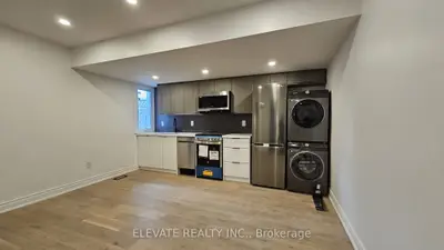 54 Burlington Street, Toronto, On M8v 2l2