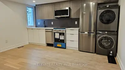 54 Burlington Street, Toronto, On M8v 2l2