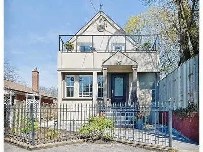 63 Stephen Drive, Toronto, On M8y 3m8