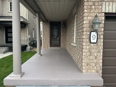 9 Brookstone Court, Caledon, On L7c 1c7