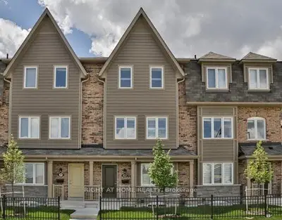 50 Edinburgh Drive 20, Brampton, On L6y 1n9