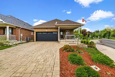 735 Poplar Road, Milton, On L9t 5x2