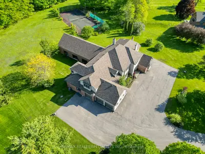 6399 Chelsea Road, Burlington, On L7p 0m8
