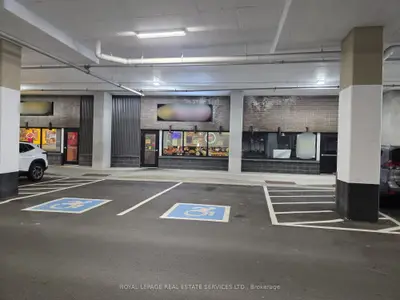 21 Rexdale Boulevard 4006, Toronto, On M9w 0g5