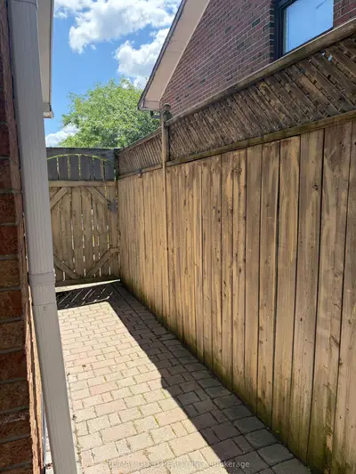 38 Carter Drive Basement, Brampton, On L6v 3n5