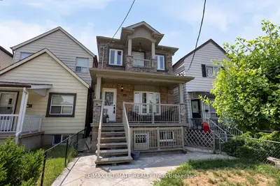 23 Seneca Avenue, Toronto, On M6n 2g7