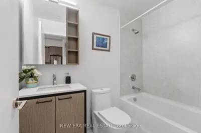 1808 St. Clair Avenue W 301, Toronto, On M6n 1j5