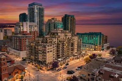 399 Elizabeth Street 702, Burlington, On L7r 0a4
