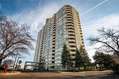 700 Constellation Drive 408, Mississauga, On L5r 3g8