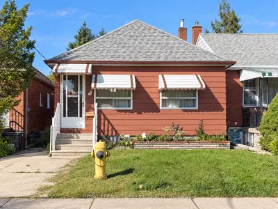 48 Mould Avenue, Toronto, On M6n 3z9